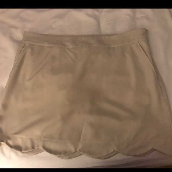 Vineyard Vines Pants - Vineyard Vines Scalloped Performance Skort
